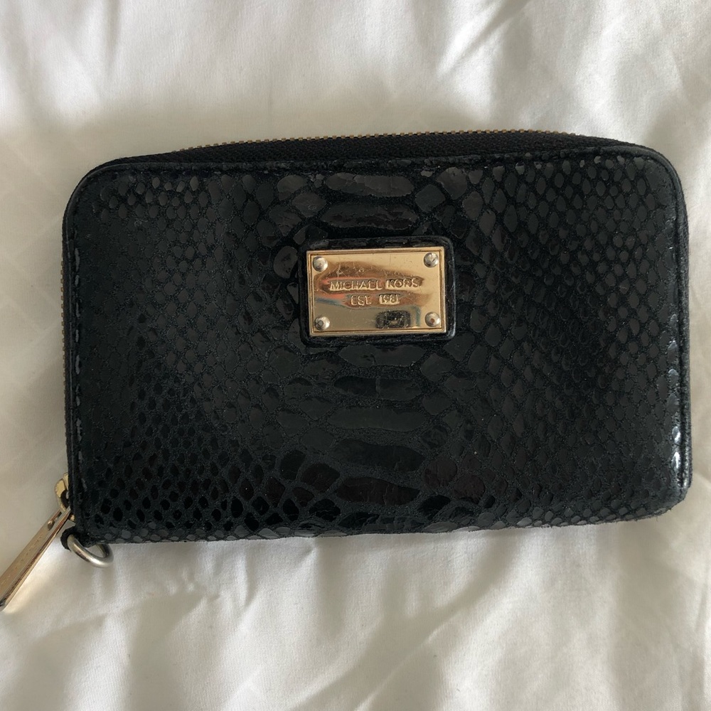 Michael Kors wallet phone case